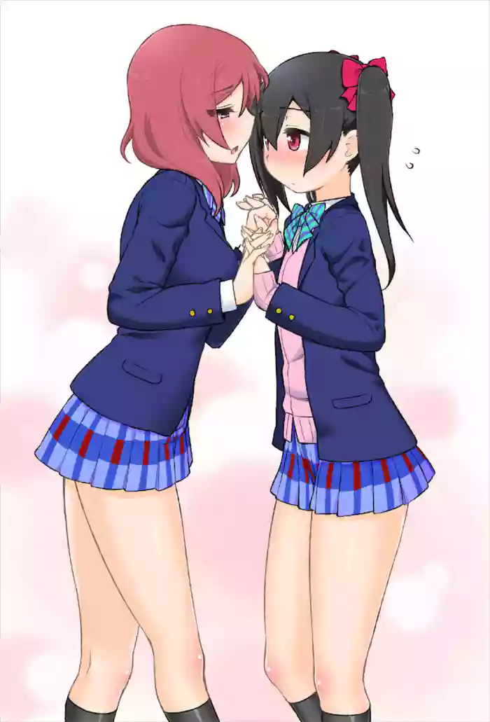 Maki-chan ga Hajimete Nico-chan to Ecchi suru Hon cover